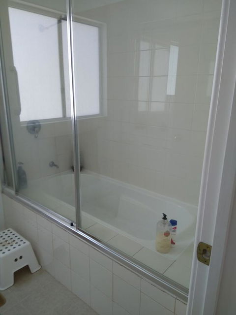 DIANELLA Budget Rooms Happy Place To Stay - Mackay Tourism 37
