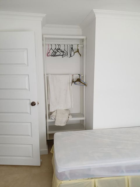 DIANELLA Budget Rooms Happy Place To Stay - Mackay Tourism 3