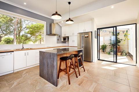 Albany Harbourside Apartments And Houses - Mackay Tourism 12