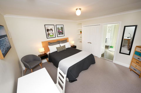 Albany Harbourside Apartments And Houses - Mackay Tourism 14