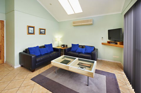 Albany Harbourside Apartments And Houses - Mackay Tourism 36