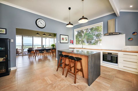 Albany Harbourside Apartments And Houses - Mackay Tourism 13