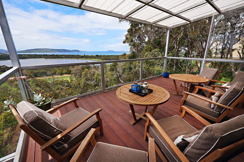Albany Harbourside Apartments And Houses - Mackay Tourism 25