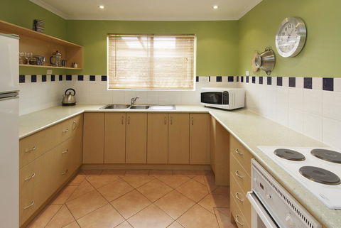 Albany Harbourside Apartments And Houses - Mackay Tourism 19