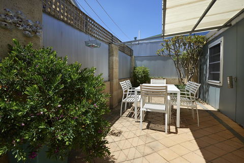 Albany Harbourside Apartments And Houses - Mackay Tourism 33