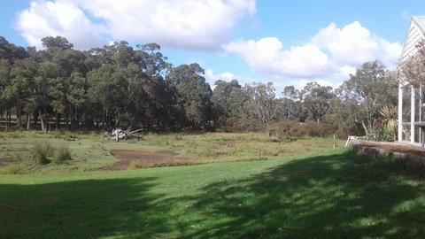 Abbivale Farm Cottage - Mackay Tourism 12