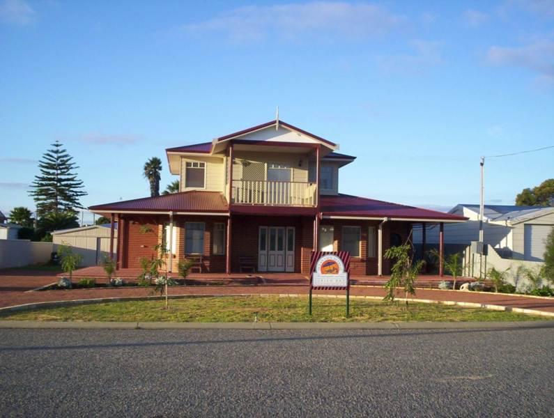 Red Gully WA Mackay Tourism