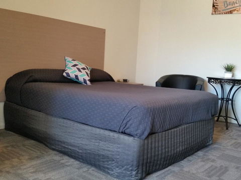 Mandurah Foreshore Motel - Mackay Tourism 2