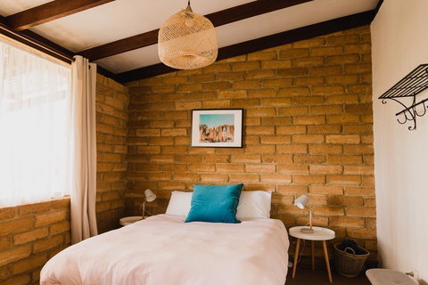 Margaret River Holiday Cottages - Mackay Tourism 3