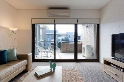 Beachside Living - South Fremantle - Mackay Tourism 13