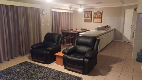 The Quiet Family Getaway In Bassendean - Mackay Tourism 3