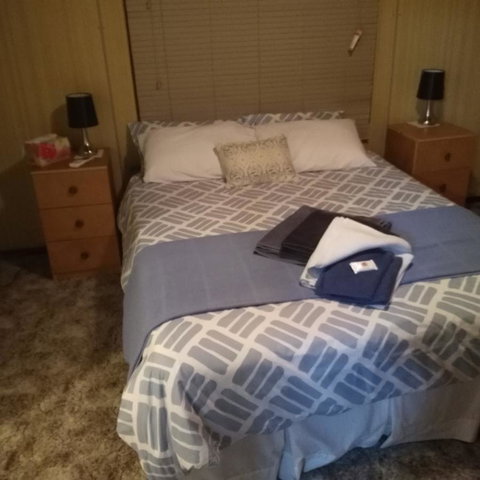 Don\'t Worry Be Happy - Mackay Tourism 12