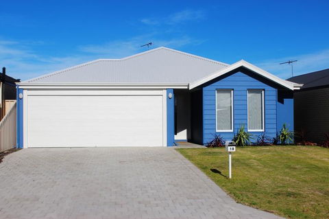 The Beach House - Mackay Tourism 0