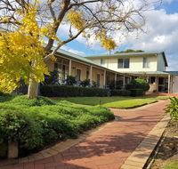 Park Avenue Holiday Units - Mackay Tourism