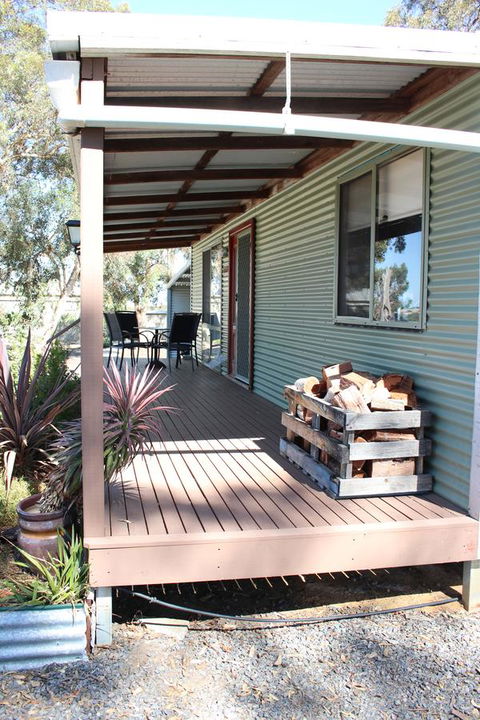 Kendenup Cottages And Lodge - Mackay Tourism 29