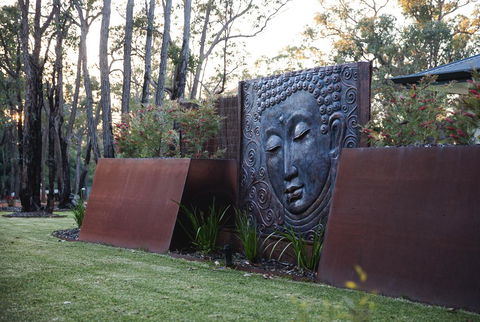 Amaroo Retreat & Spa - Mackay Tourism 9