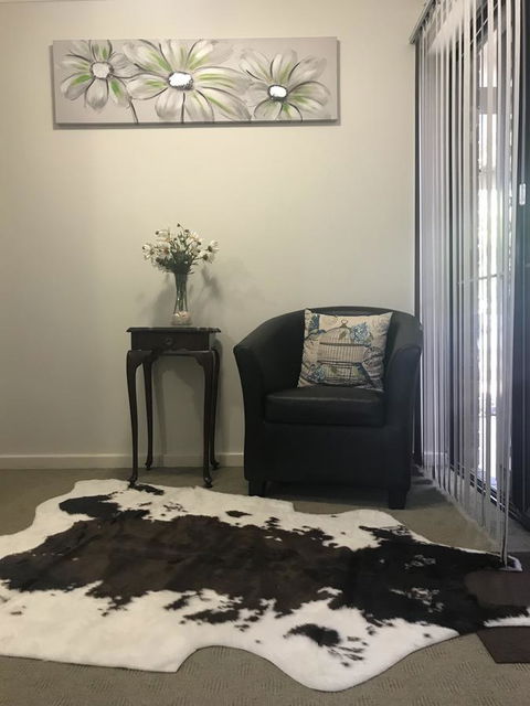 Swan Valley Rest Cottage - Mackay Tourism 13