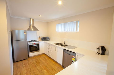 Cape Villas - Mackay Tourism 19