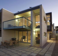 Alouarn Apartments - Mackay Tourism