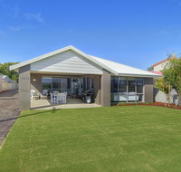 Into The Blue - Mackay Tourism