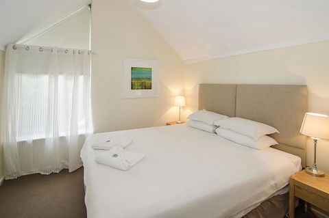 Beach Retreat - Busselton - Mackay Tourism 6