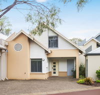 Beach Retreat - Busselton - Mackay Tourism