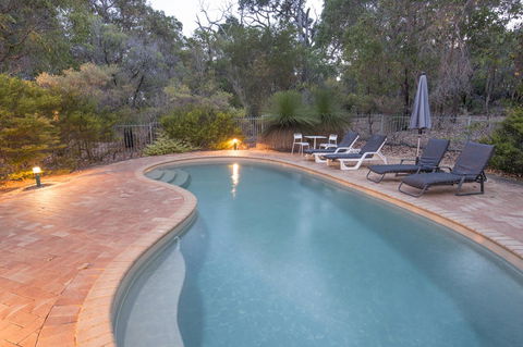 53 Martina Drive - Mackay Tourism 0