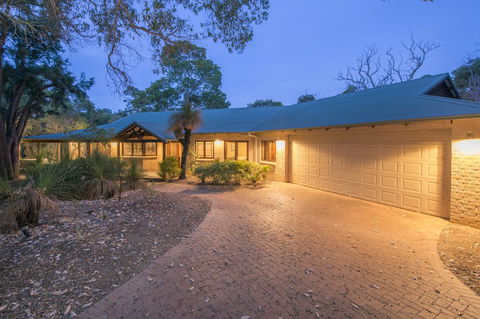 53 Martina Drive - Mackay Tourism 6