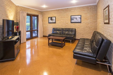 53 Martina Drive - Mackay Tourism 26