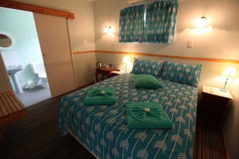 Jacaranda Guest House - Mackay Tourism 11