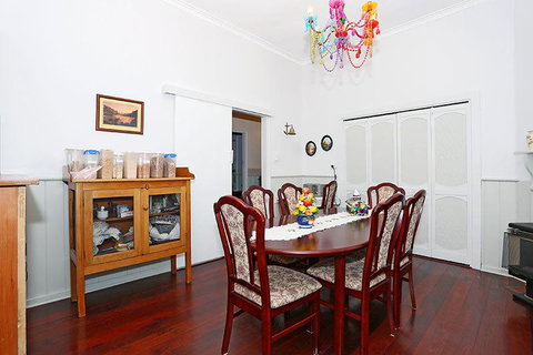 Jacaranda Guest House - Mackay Tourism 44