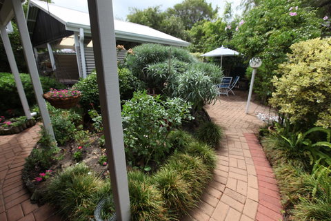 Jacaranda Guest House - Mackay Tourism 26