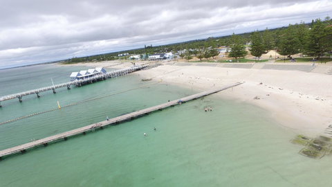 Jacaranda Guest House - Mackay Tourism 34