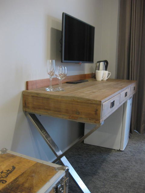 Fremantle Boutique Accommodation - Maand Up - Mackay Tourism 21