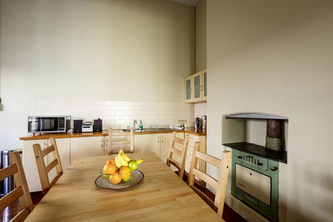 Fremantle Colonial Cottages - Mackay Tourism 10