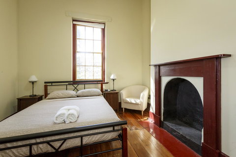 Fremantle Colonial Cottages - Mackay Tourism 25