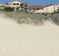 Scarborough  Absolutely Beachfront - Mackay Tourism