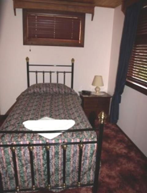 Pemberton Old Picture Theatre Holiday Apartments - Mackay Tourism 12