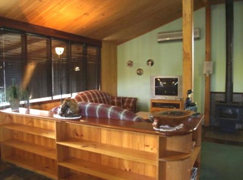 Pemberton Old Picture Theatre Holiday Apartments - Mackay Tourism 17