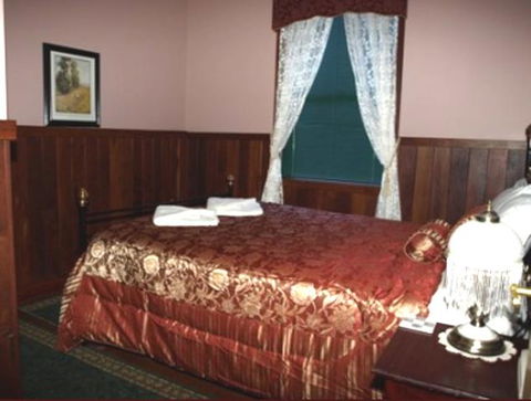 Pemberton Old Picture Theatre Holiday Apartments - Mackay Tourism 26