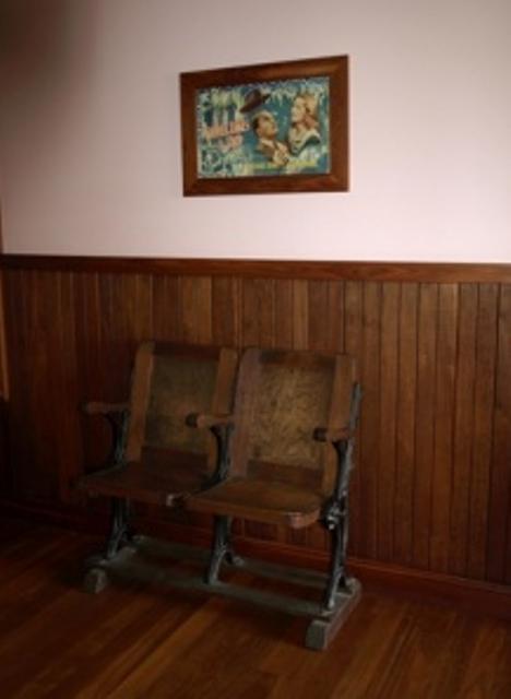 Pemberton Old Picture Theatre Holiday Apartments - Mackay Tourism 38