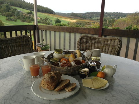 Bickley Valley Cottage - Mackay Tourism 8