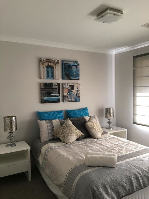 Magnificent Beach Retreat - Mackay Tourism 16
