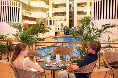 Atrium Hotel Mandurah - Mackay Tourism 18