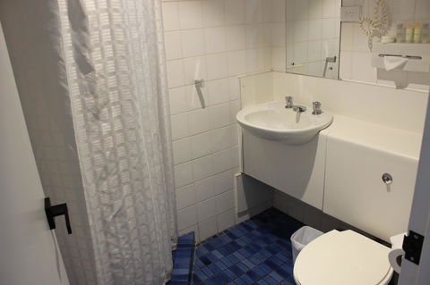 Atrium Hotel Mandurah - Mackay Tourism 8