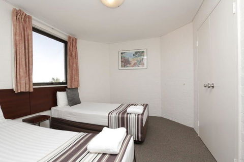 Atrium Hotel Mandurah - Mackay Tourism 5