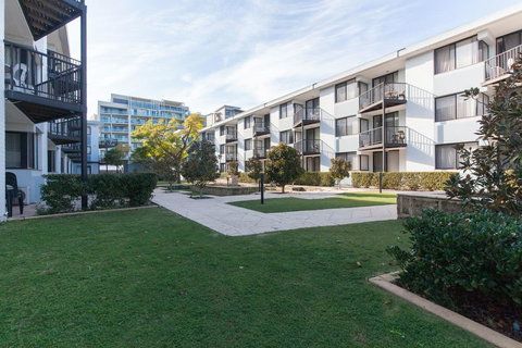 Riverside - Mackay Tourism 12