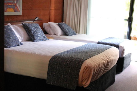 The Pemberton Hotel - Mackay Tourism 15