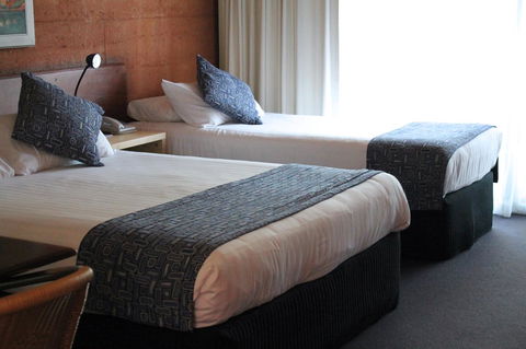 The Pemberton Hotel - Mackay Tourism 14