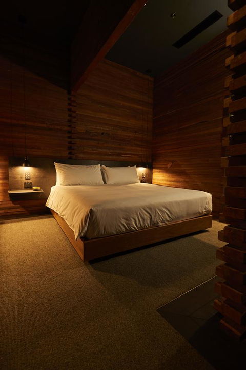 The Premier Mill Hotel - Mackay Tourism 9